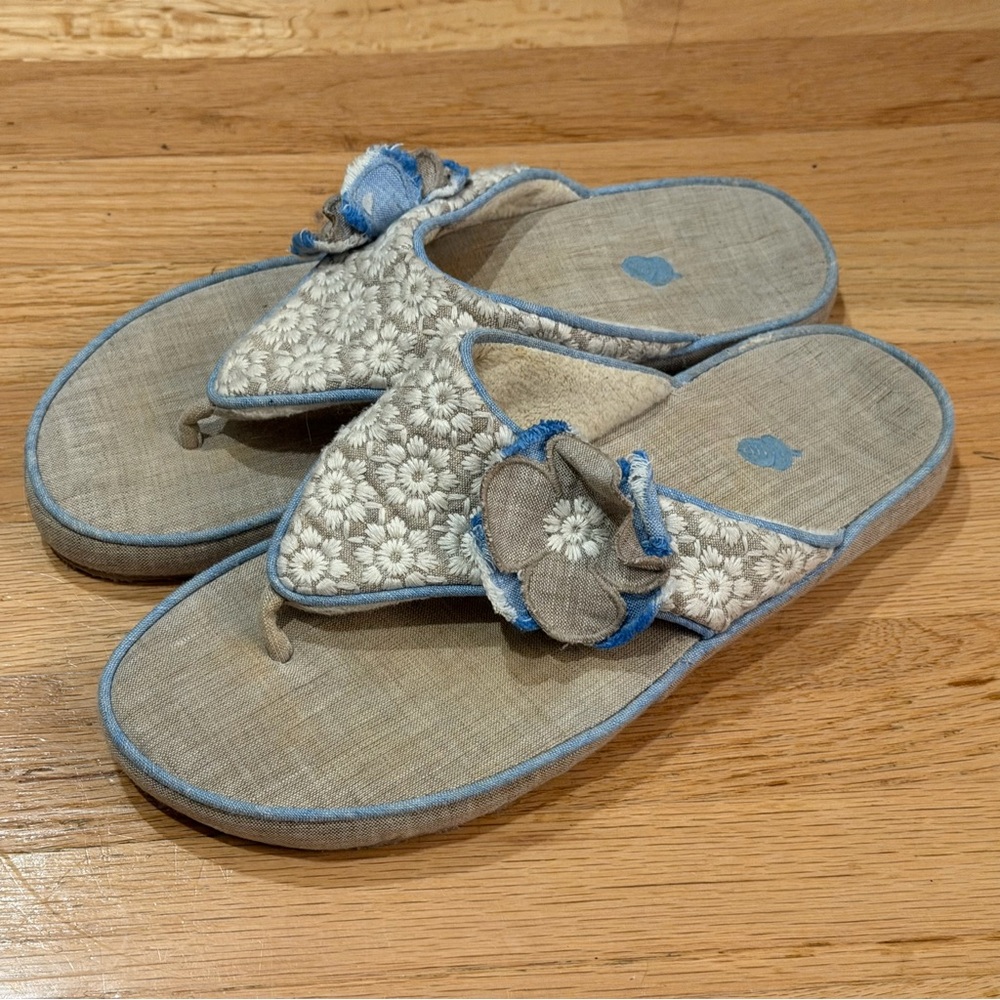 Acorn Summer Flower Soft Flip Flops Sandals Thongs Shoes Women's Sz 10